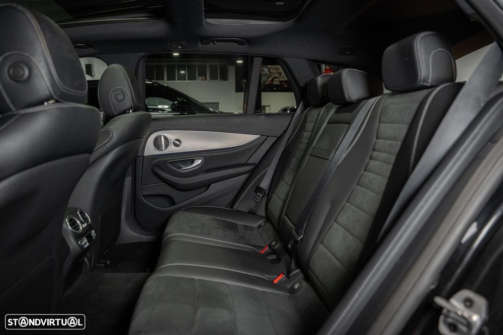 Mercedes-Benz E 300 - 37