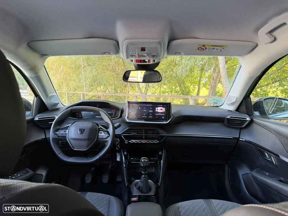 Peugeot 208 1.2 PureTech Allure - 16