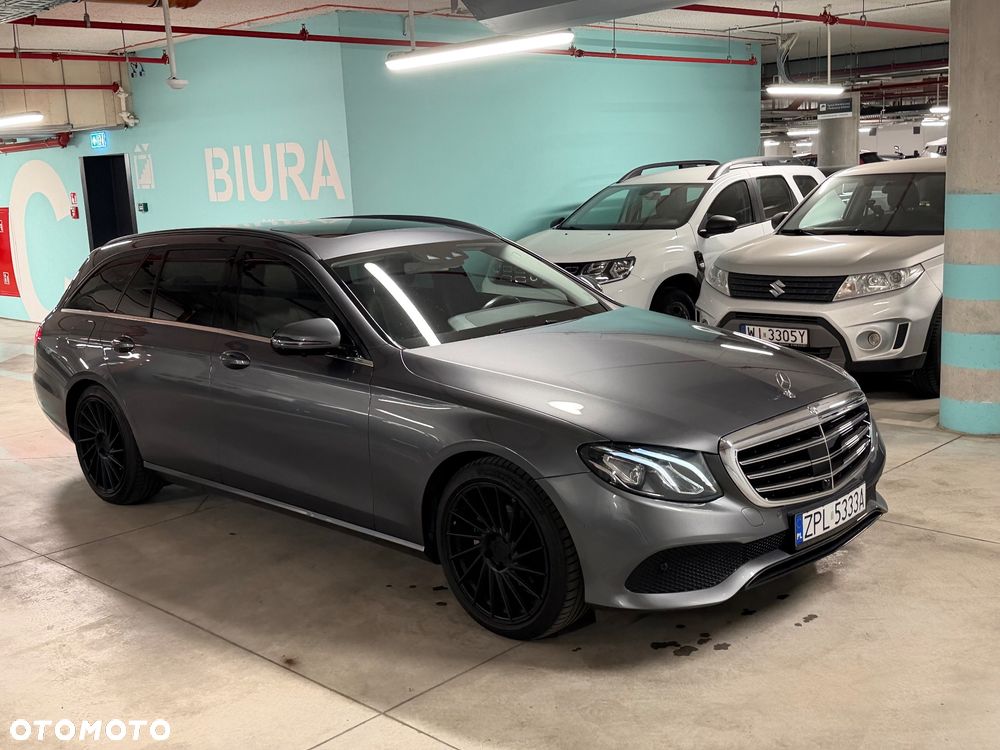 Mercedes-Benz Klasa E 200 CGI BlueEFFICIENCY Automatik Avantgarde - 3