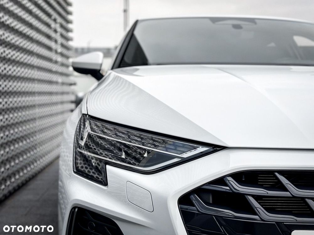 Audi A3 Sportback - 12