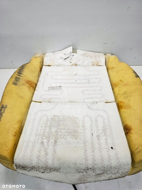 MATA GRZEWCZA FOTELA DÓŁ AUDI A6 C6 4F0963555AG - 2