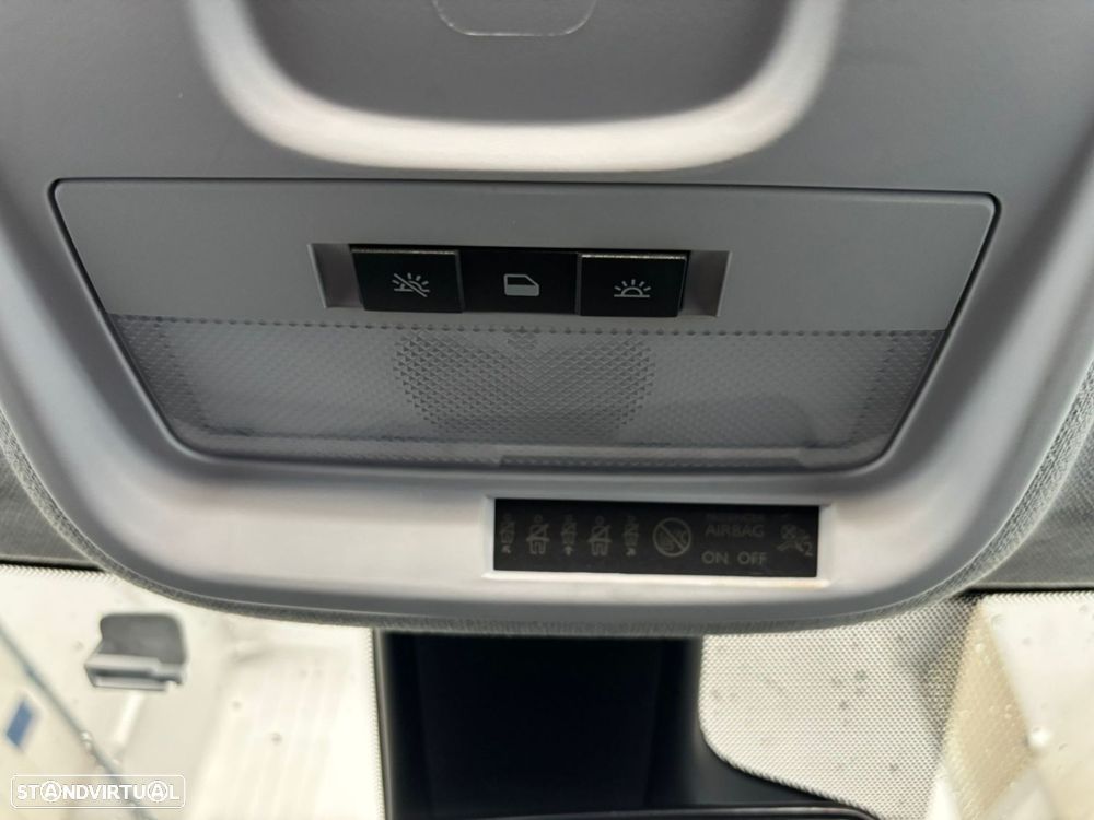 Opel Crossland 1.5 D Business - 27