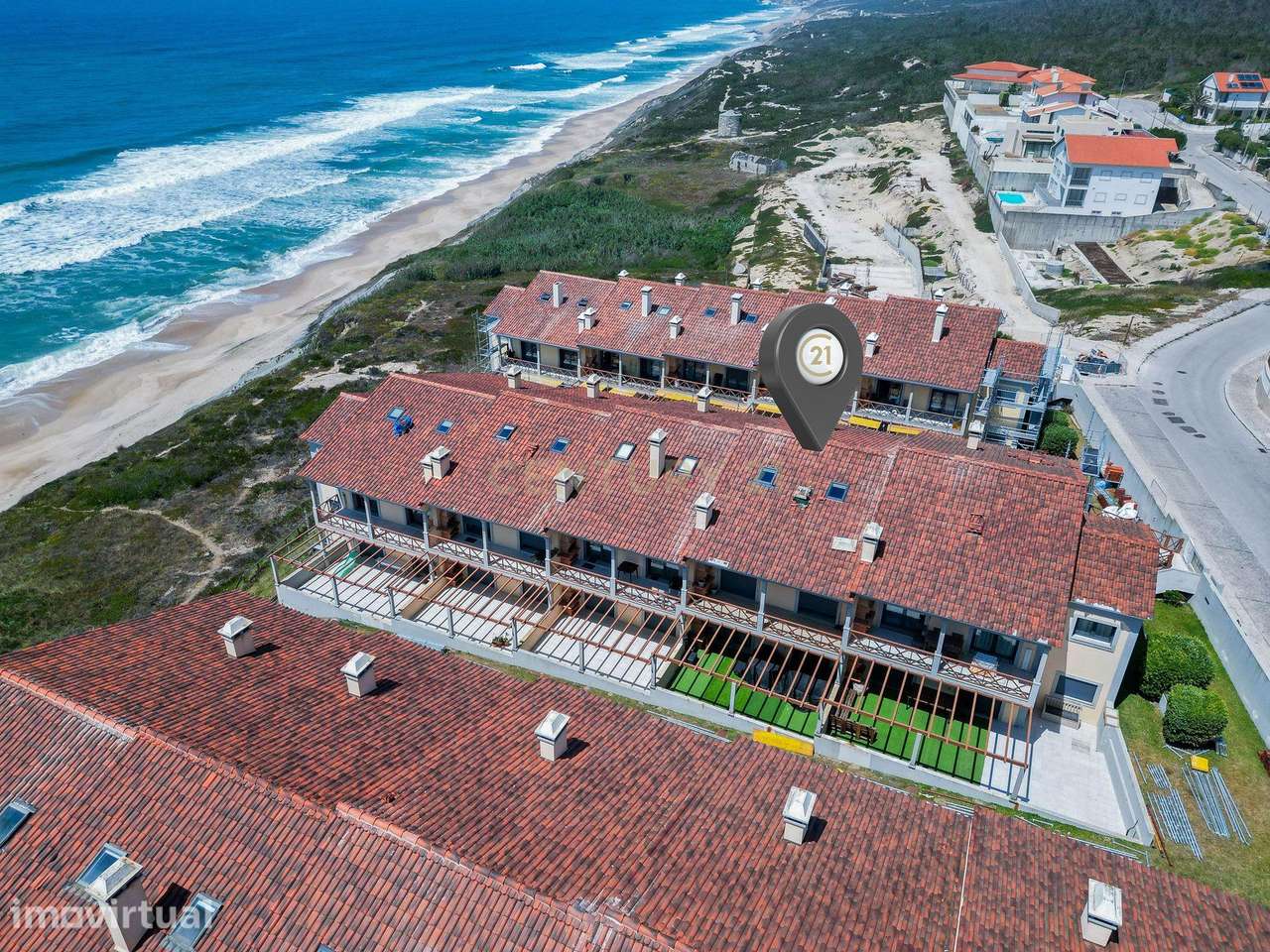 Apartamento T2 Duplex com Vista Mar e Garagem Privada – Pedra do Ouro, - Grande imagem: 2/26