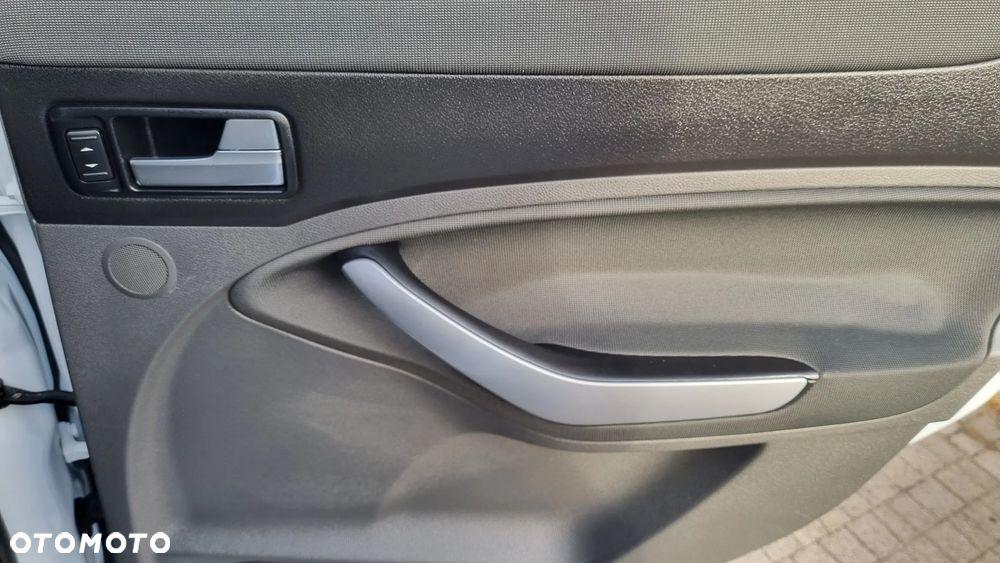 Ford Kuga 2.0 TDCi 4x4 Champions Edition - 23