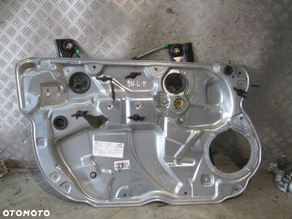 PODNOŚNIK MECHANIZM SZYBY LEWY PRZÓD ELEKTRYCZNY VW POLO IV 9N 01- 5 DRZWI - 1