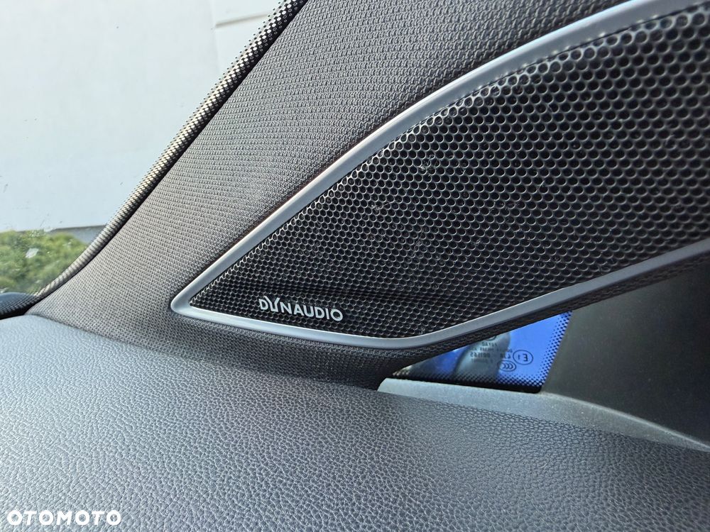 Volkswagen Golf R 4Motion BlueMotion Technology DSG - 22