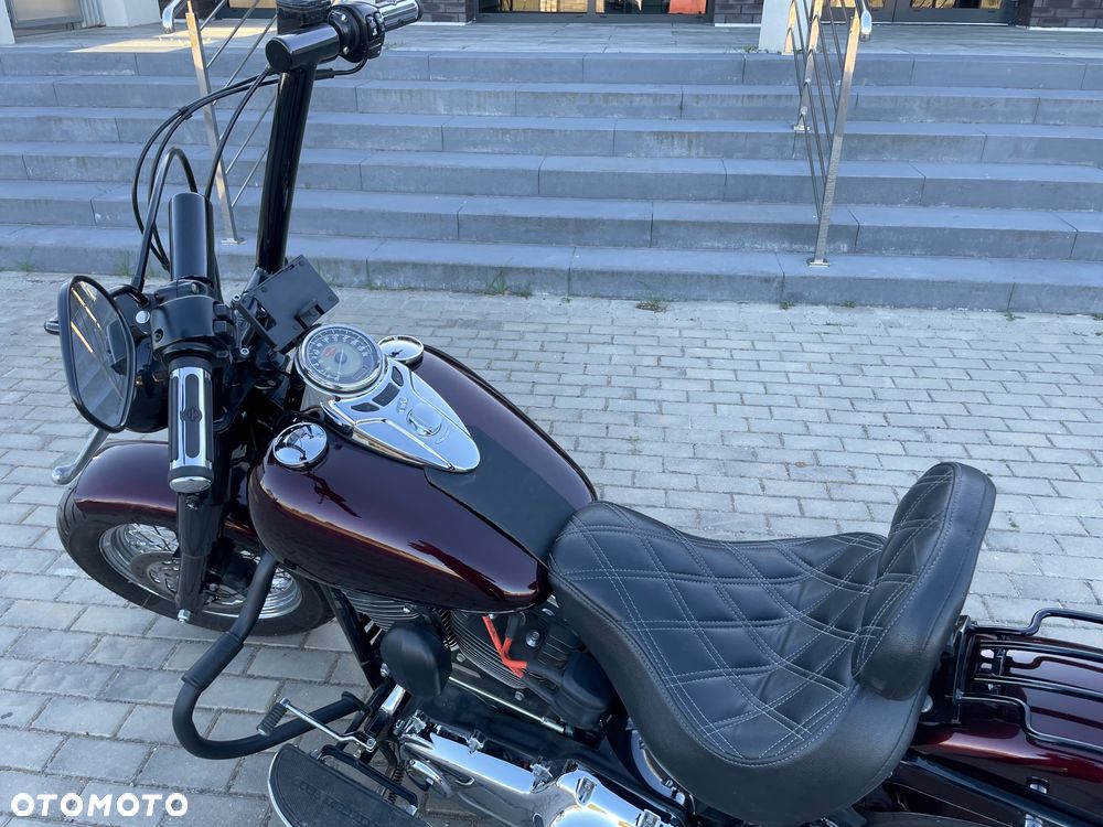 Harley-Davidson Softail Heritage Classic - 14