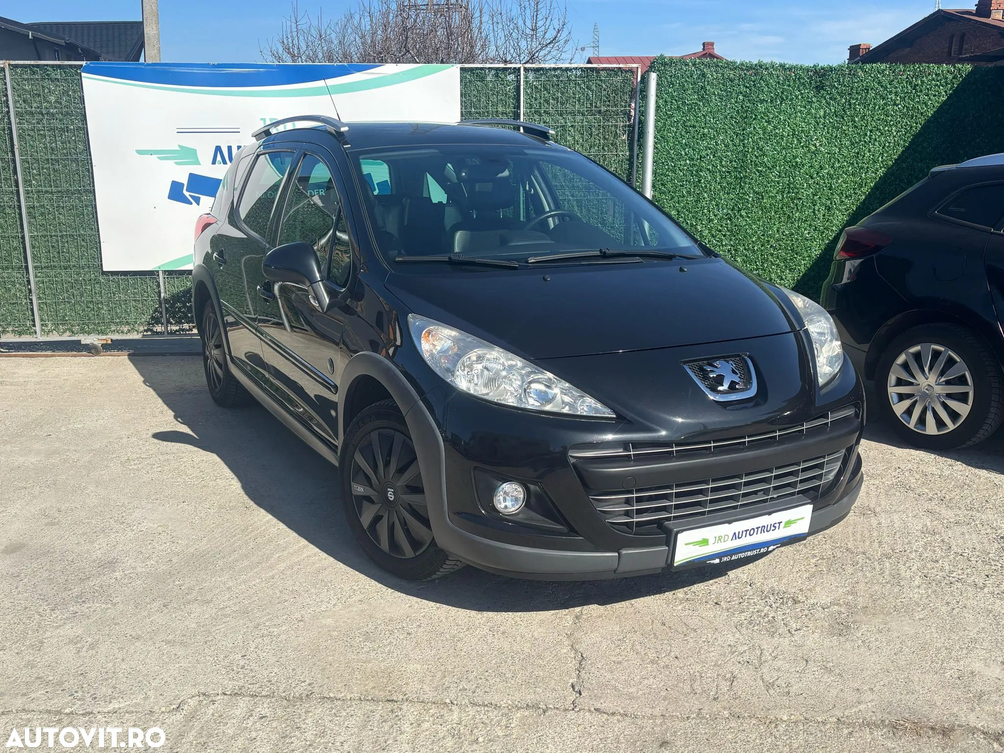 Peugeot 207 CC 1.6 HDI FAP Eclipse - 2