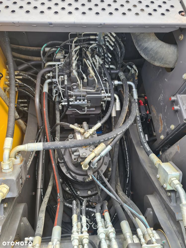 Volvo EC 250 EL - 7