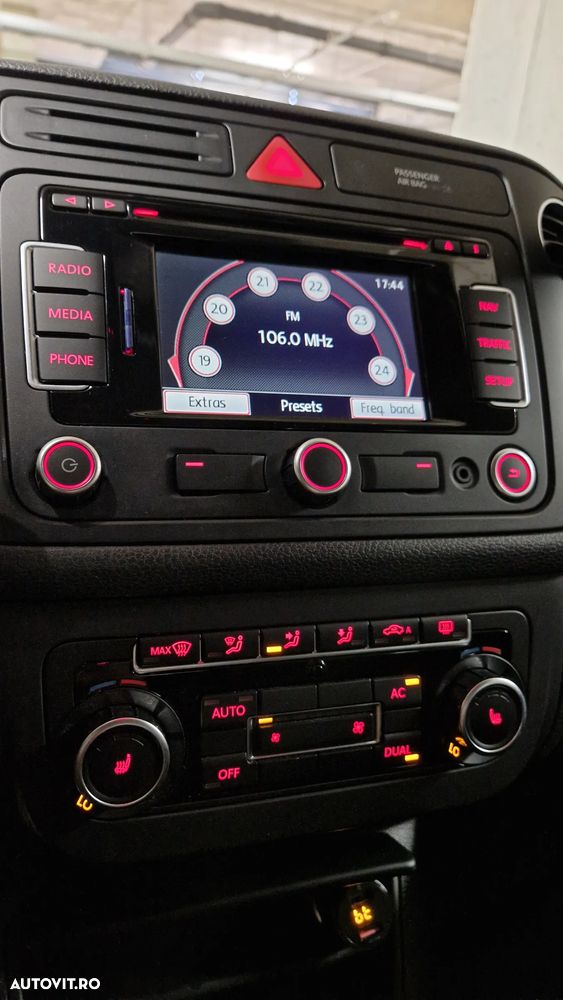 Volkswagen Golf Plus - 14
