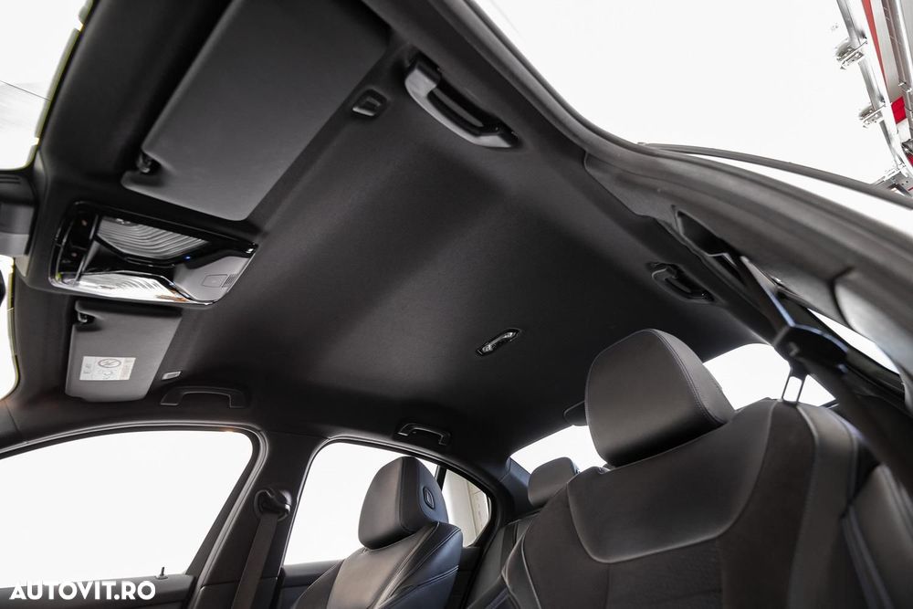 BMW Seria 3 320e Aut. - 21