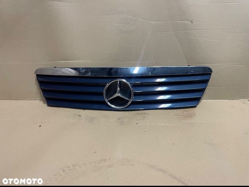 Grill atrapa chłodnicy Mercedes a w168 - 1