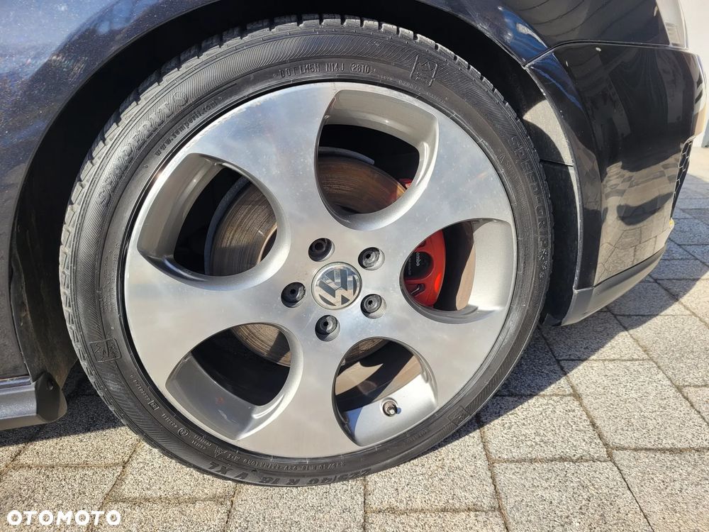 Volkswagen Golf 2.0 GTI - 19