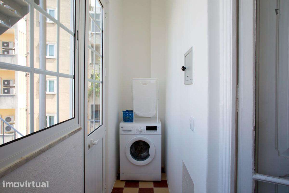 Quarto - localizado em Saldanha Lisbon - Grande imagem: 5/19