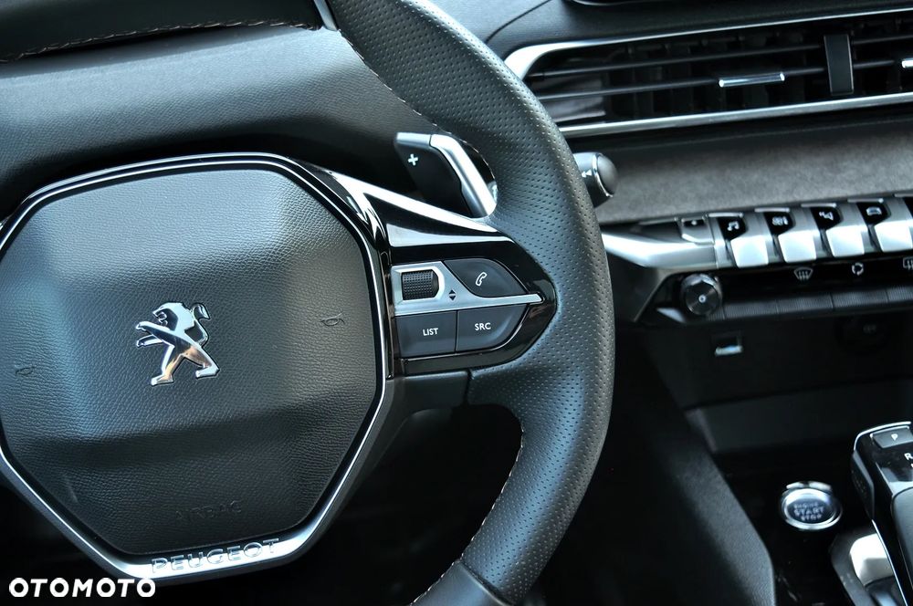 Peugeot 3008 225 e-EAT8 GT - 30