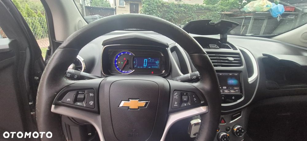 Chevrolet Trax 1.6 LS - 19