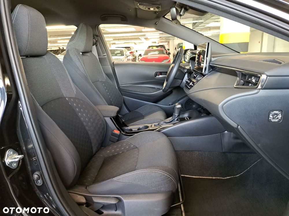 Toyota Corolla 1.8 Hybrid Comfort - 16