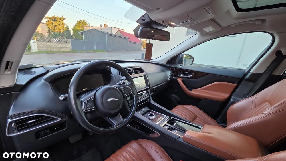 Jaguar F-Pace 3.0 TDV6 AWD Portfolio - 22