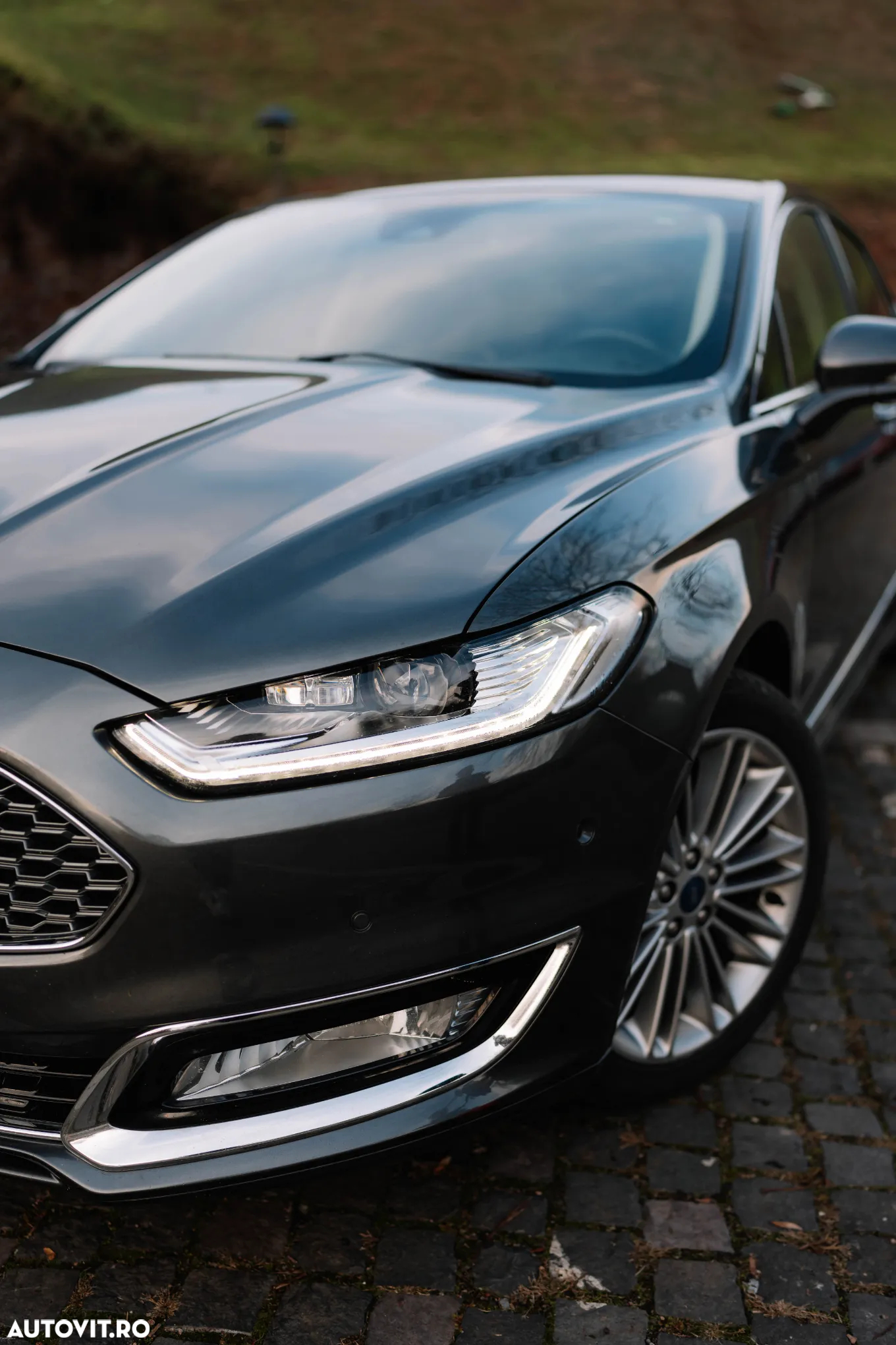 Ford Mondeo - 24