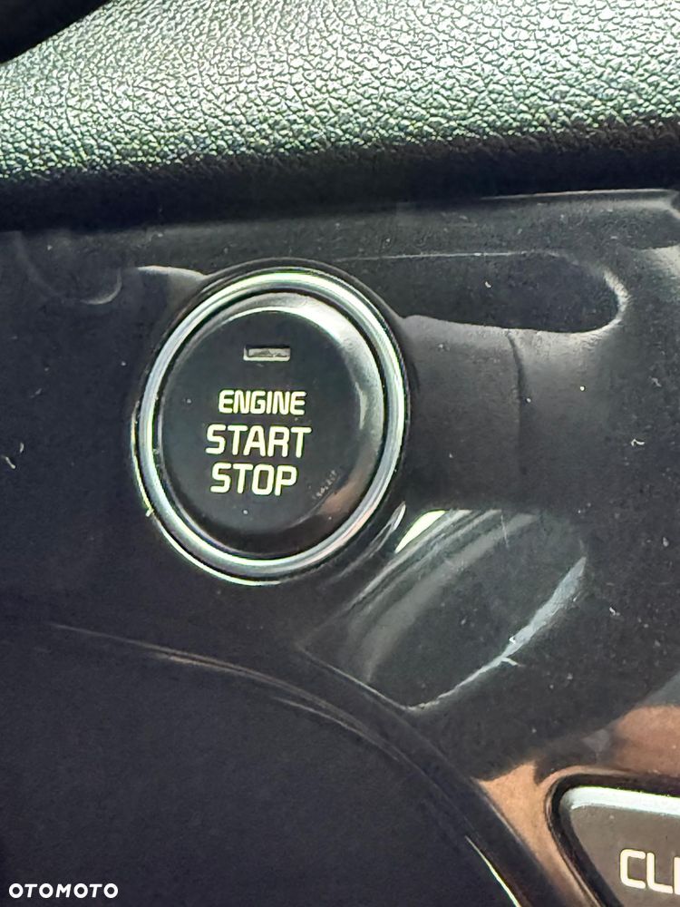 Kia Sportage 1.6 T-GDI AWD GT LINE - 28