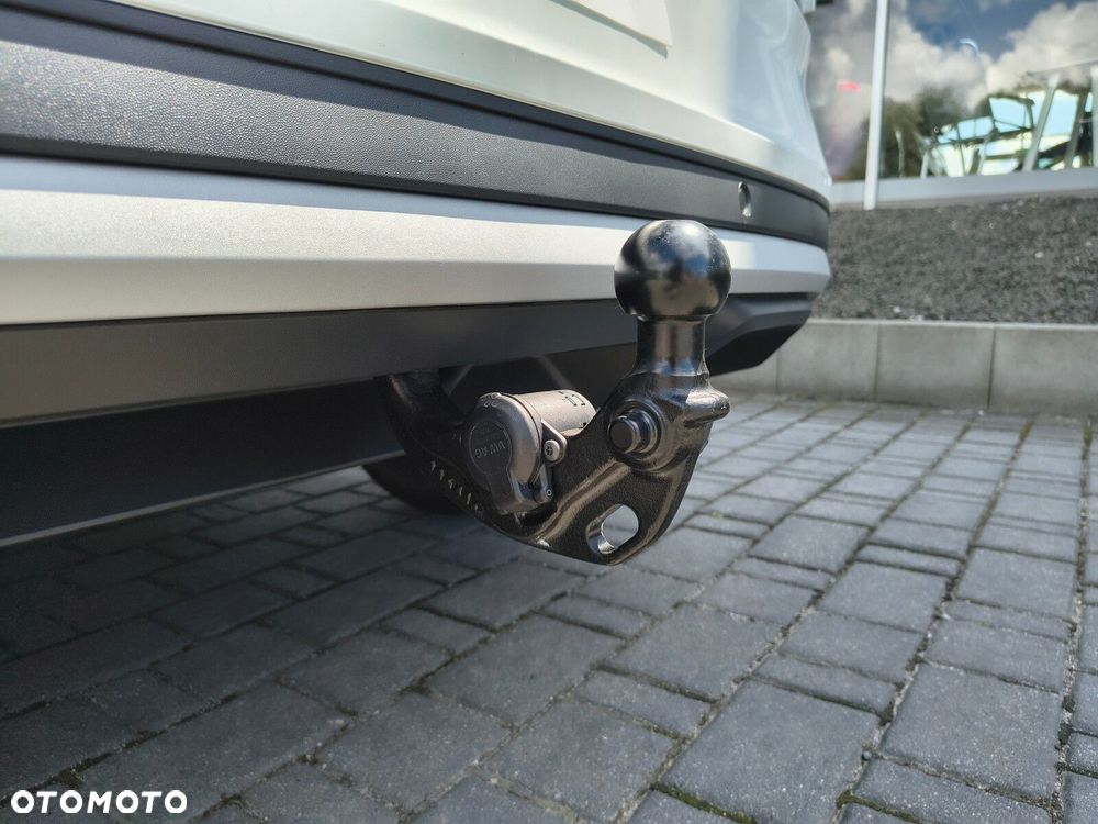 Volkswagen T-Roc 1.5 eTSI Life DSG - 11