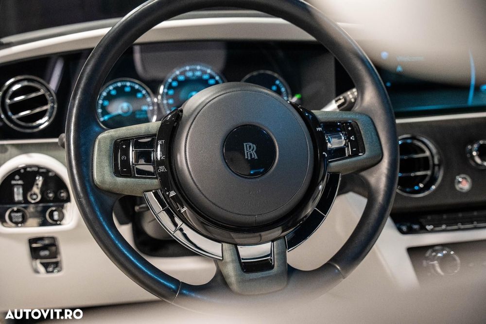 Rolls-Royce Ghost - 27
