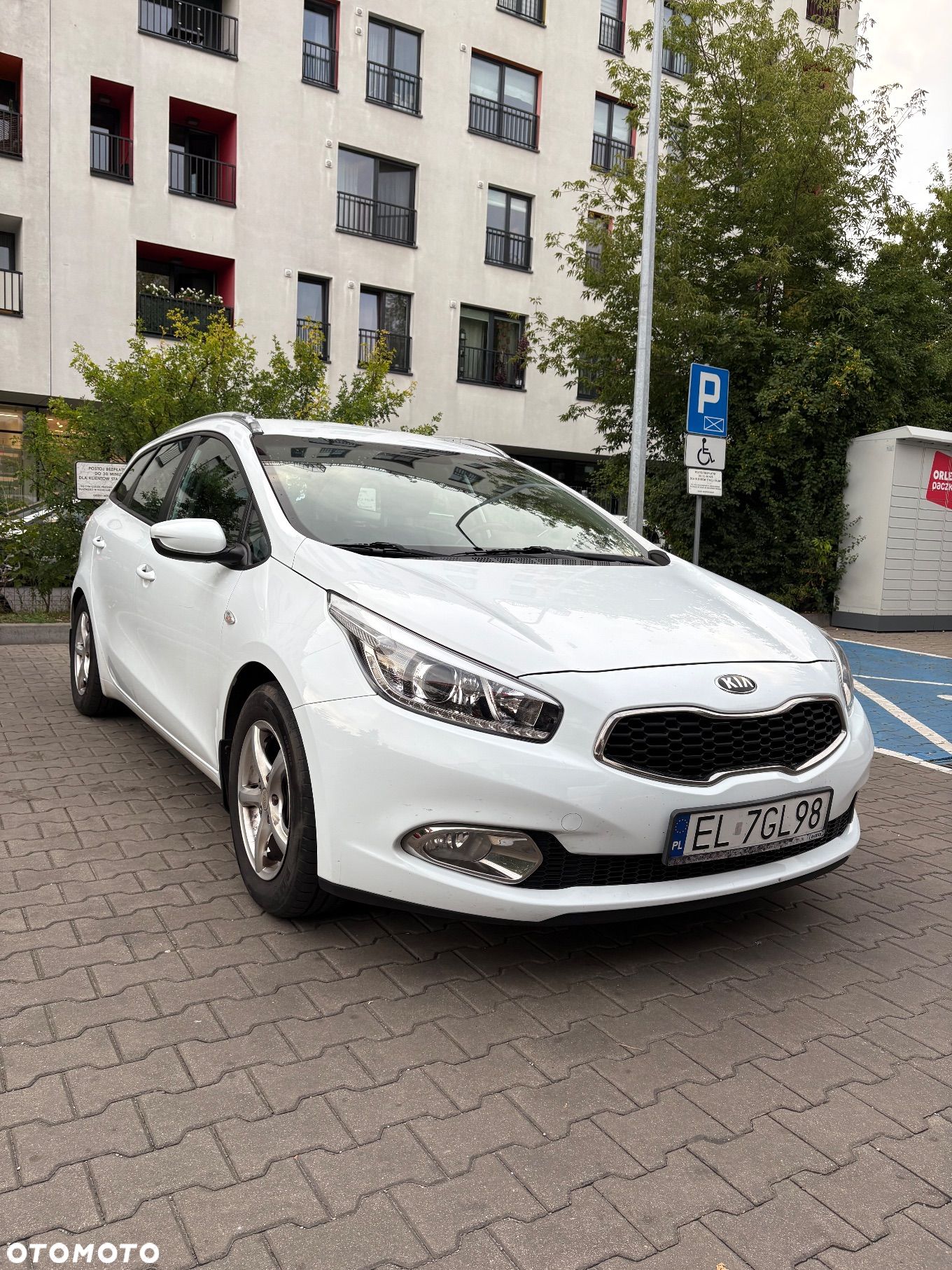 Kia Ceed - 1