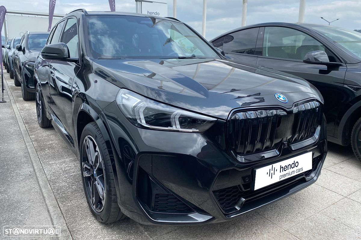 BMW iX1 xDrive30 Pack Desportivo M - 2