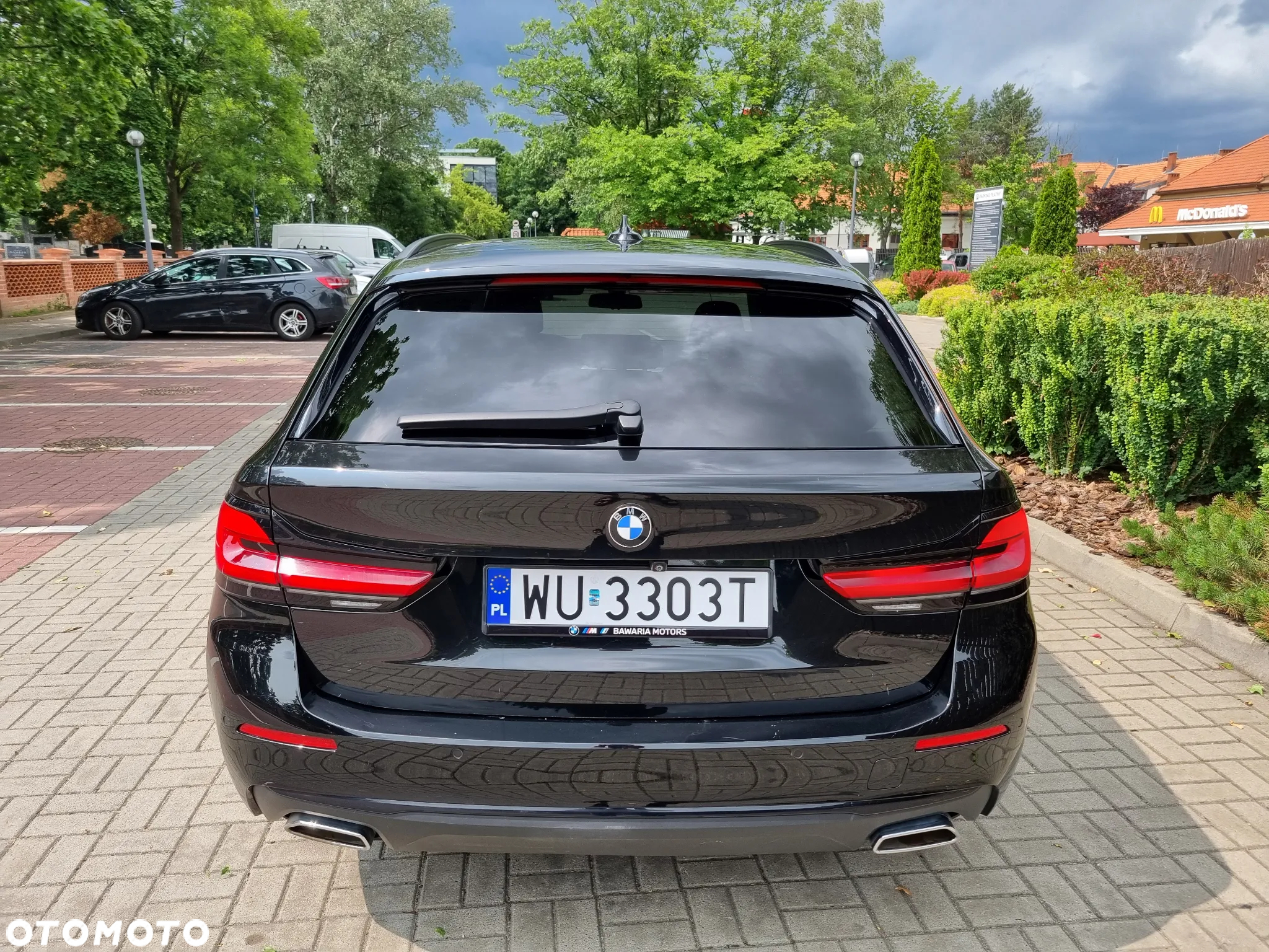BMW Seria 5 520d Touring - 6
