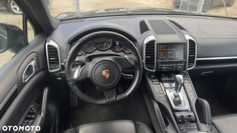 Porsche Cayenne Diesel Platinum Edition - 28