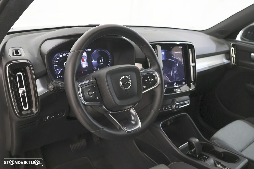 Volvo XC 40 1.5 T4 PHEV Essential - 4