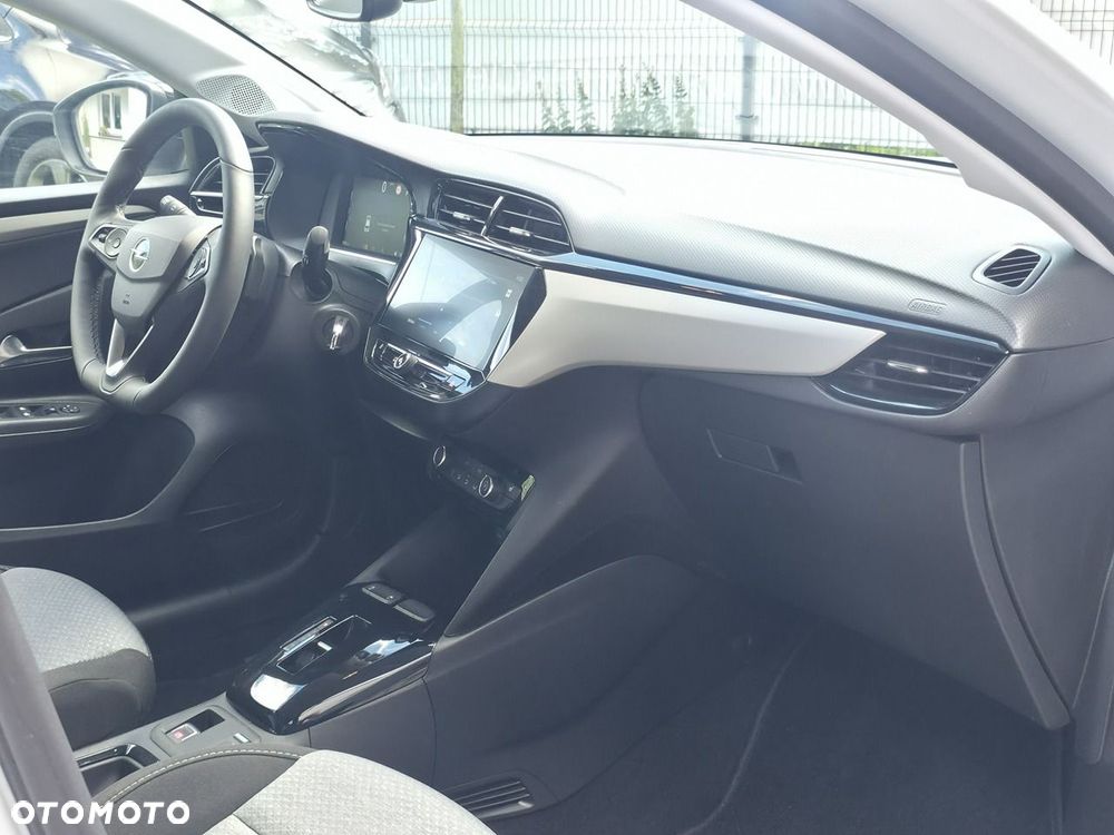 Opel Corsa - 11