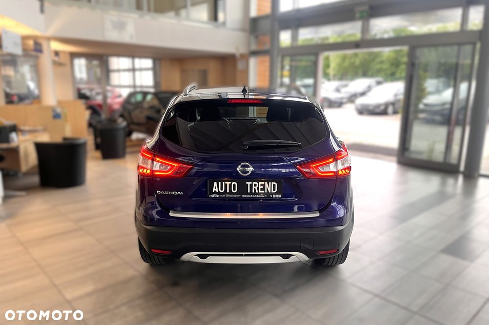 Nissan Qashqai 1.2 DIG-T N-Connecta EU6 - 5