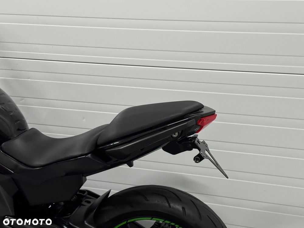 Kawasaki ER - 15