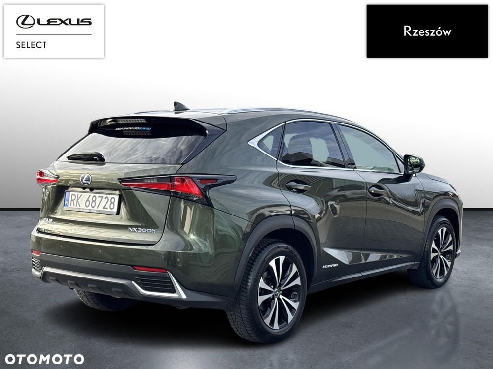 Lexus NX 300h F Impression AWD - 5
