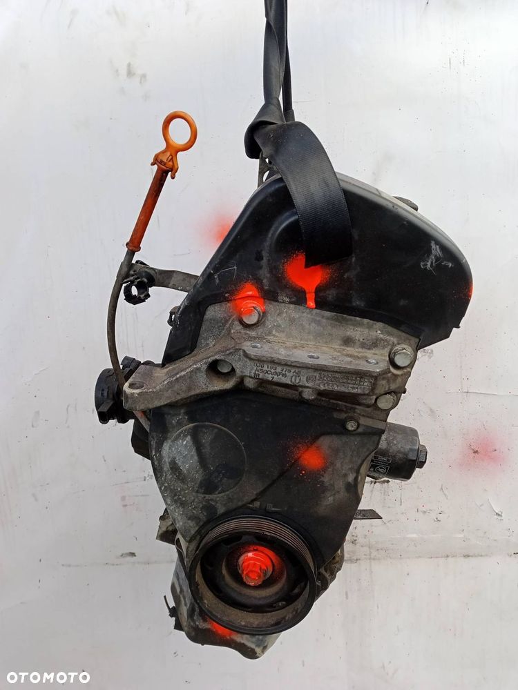 SILNIK CGG SKODA ROOMSTER PREMIA 1.4 - 4