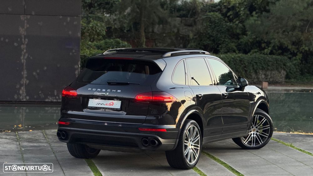 Porsche Cayenne S Hybrid Tiptronic S - 8