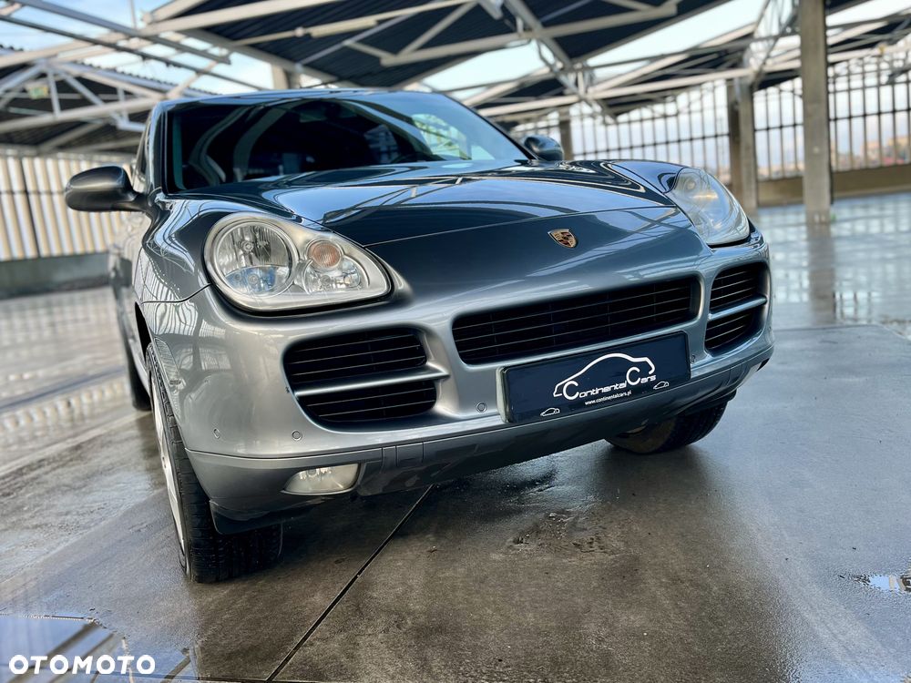 Porsche Cayenne - 12