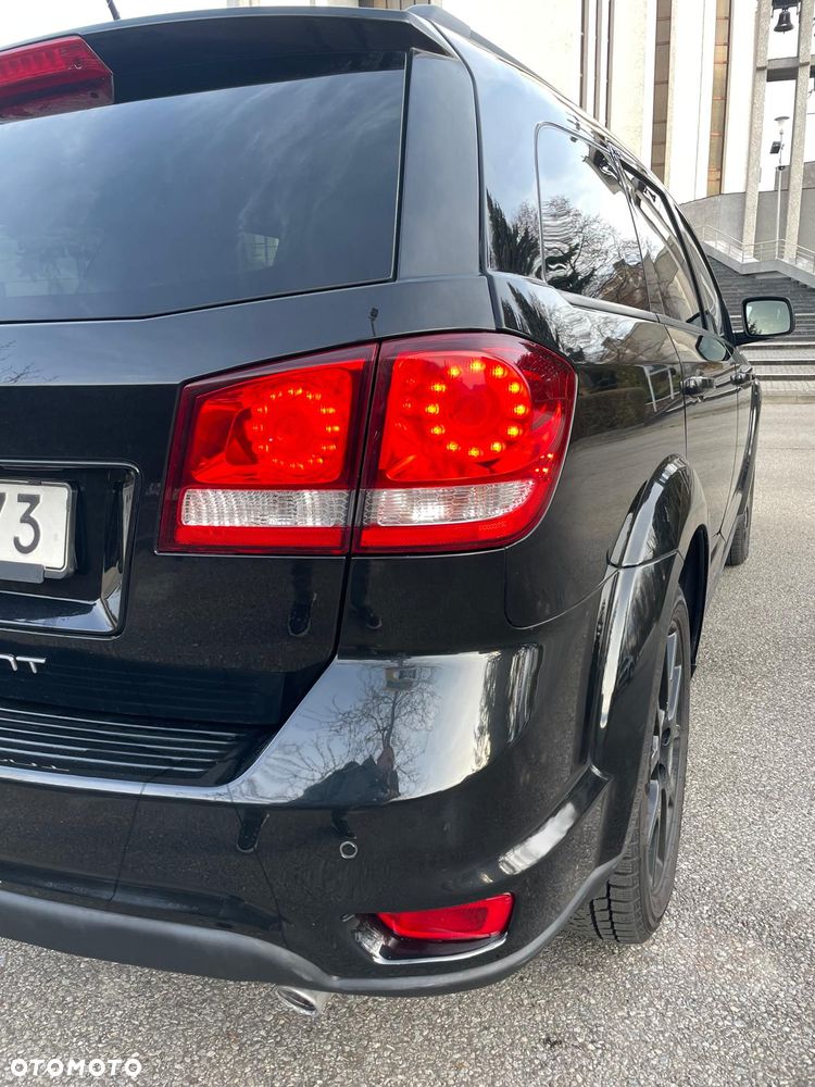 Fiat Freemont 2.0 Multijet Black Code AWD - 26