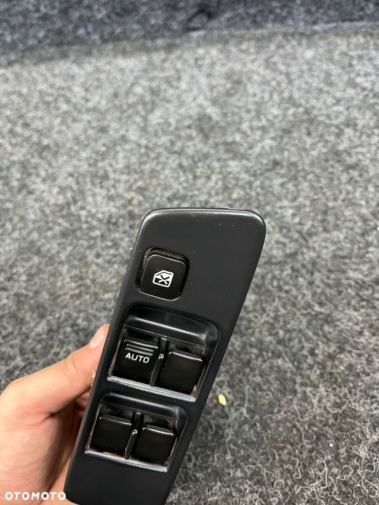 subaru forester I lift panel przełącznik szyb - 2