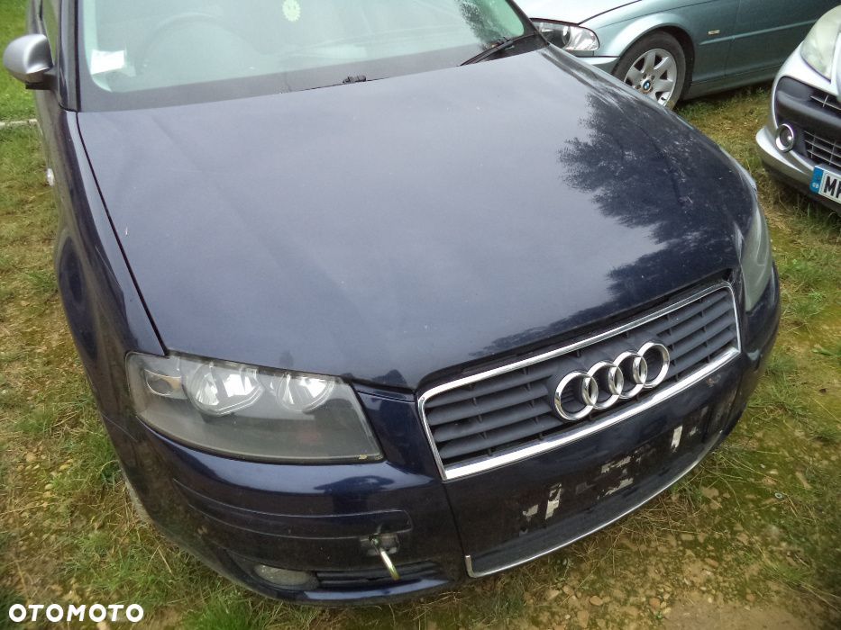 maska zderzak blotnik lampa czolowka klapa drzwi silnik audi a3 8P - 1