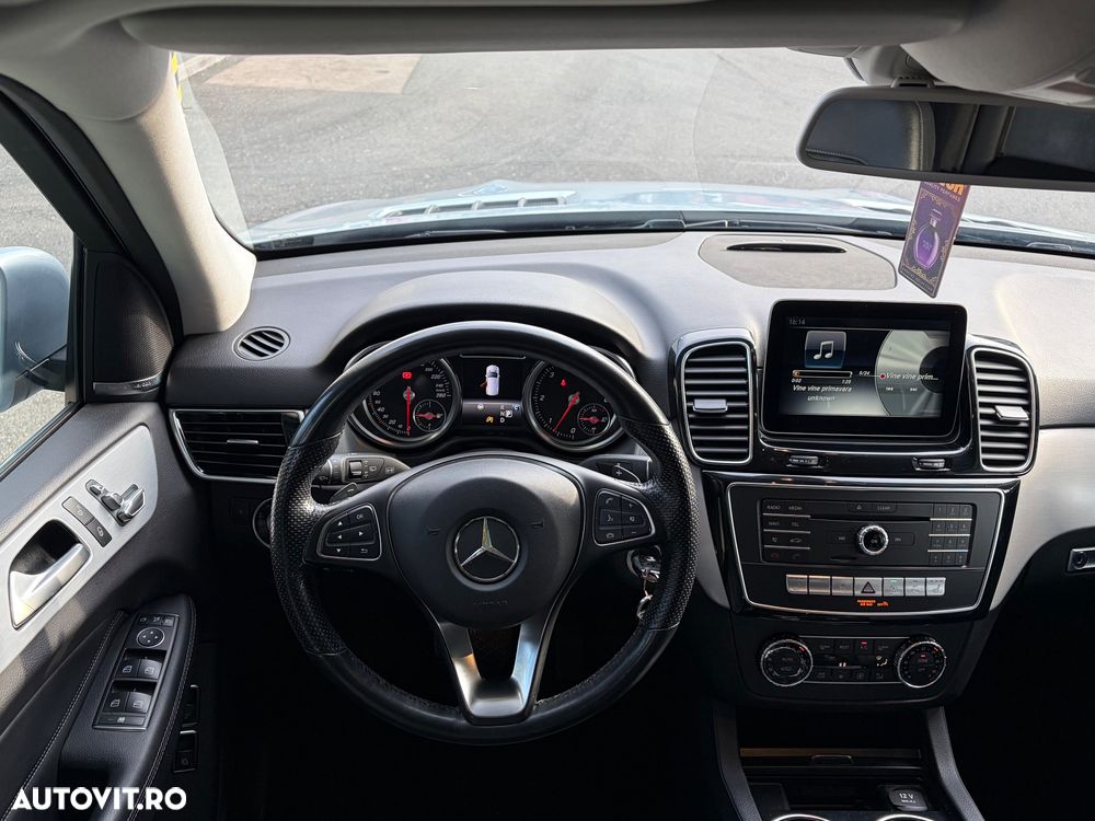 Mercedes-Benz GLE - 11