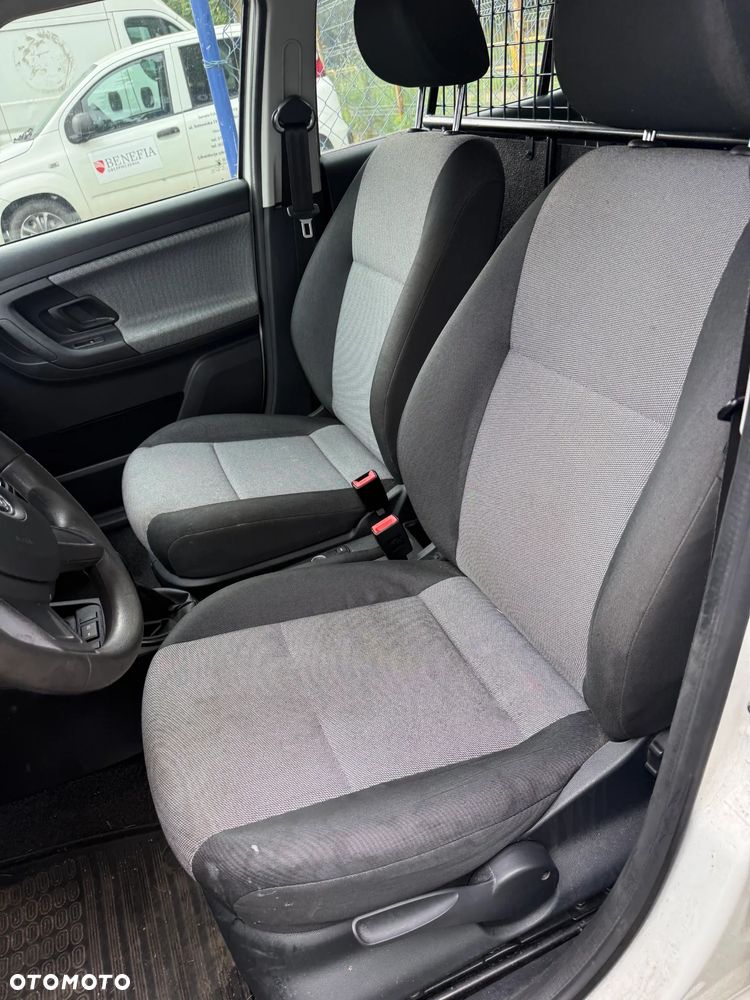 Skoda Fabia 1.6 TDI DPF Active Plus - 9