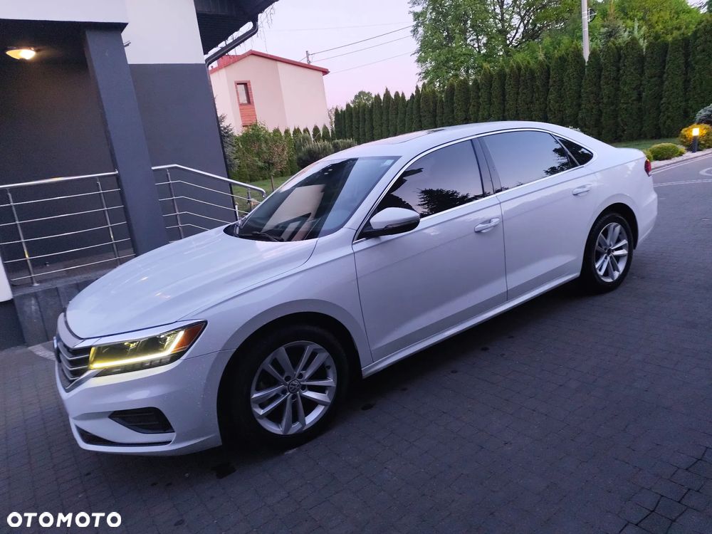 Volkswagen Passat 2.0 TSI BMT Comfortline DSG - 4