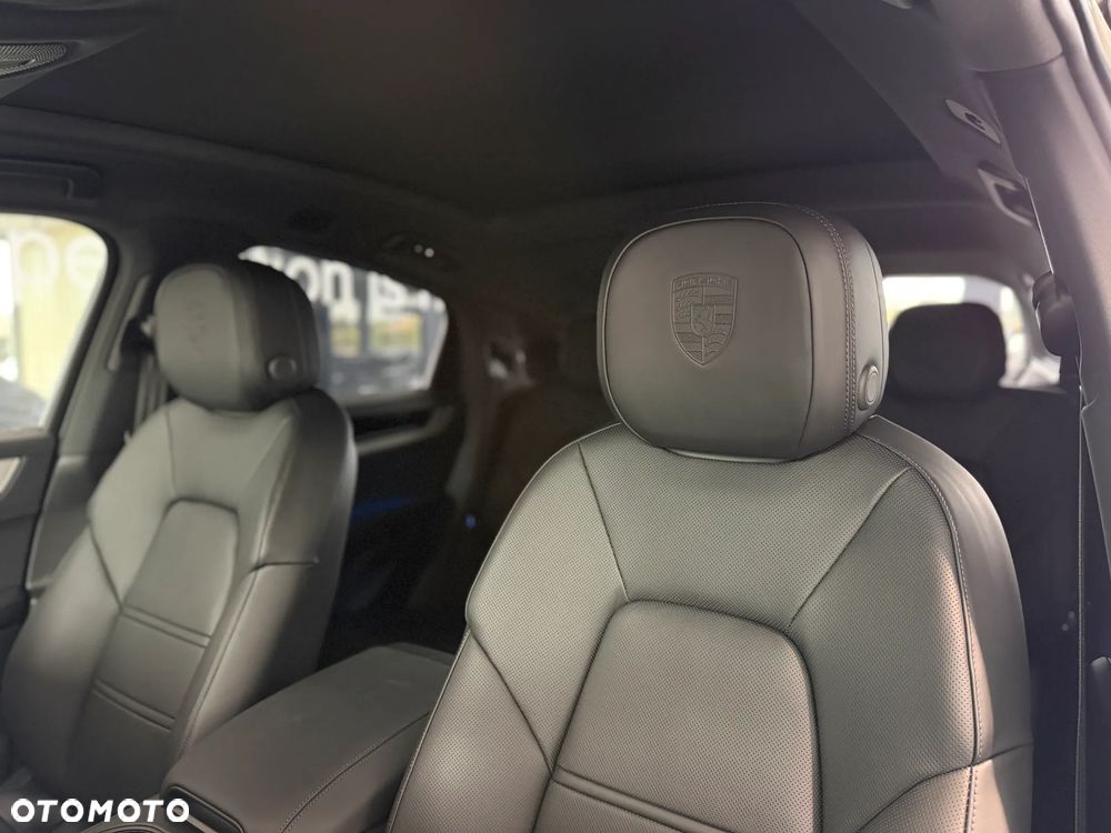 Porsche Cayenne S - 19