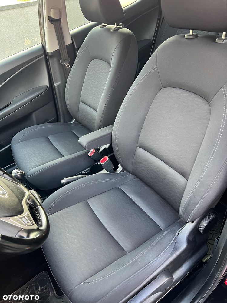 Hyundai ix20 1.6 CRDi blue Passion - 8