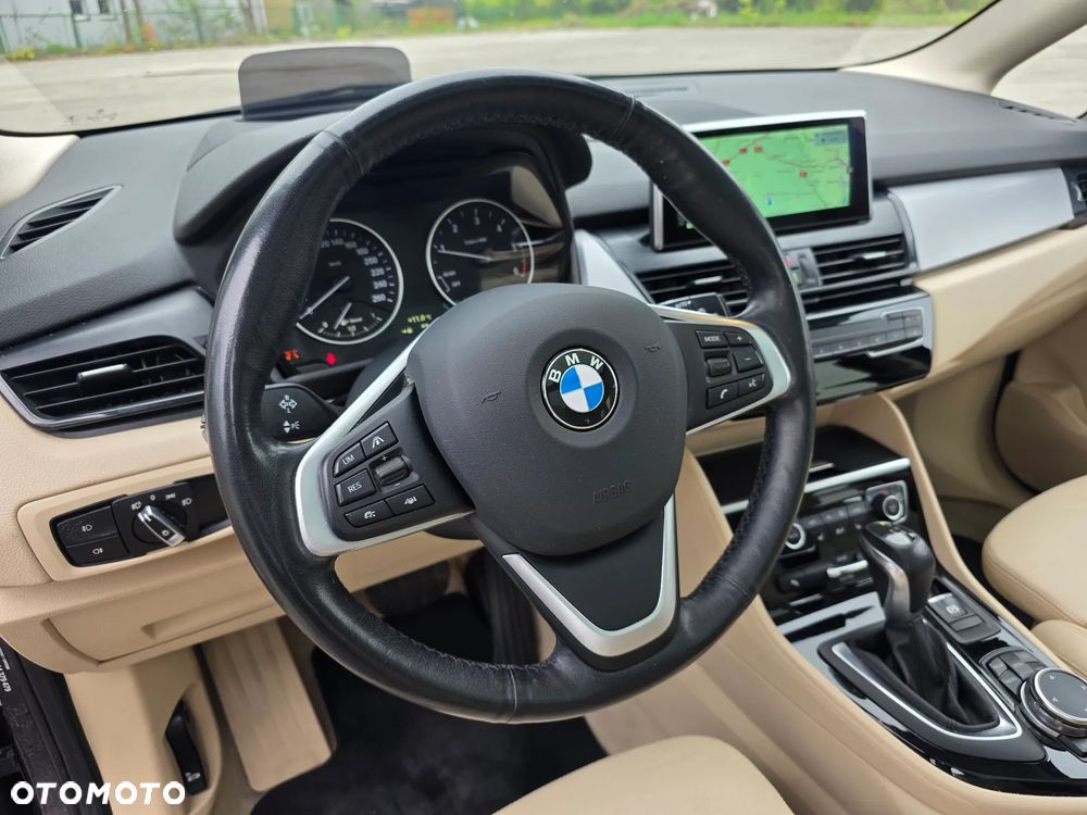 BMW Seria 2 220d Sport-Aut Sport Line - 30