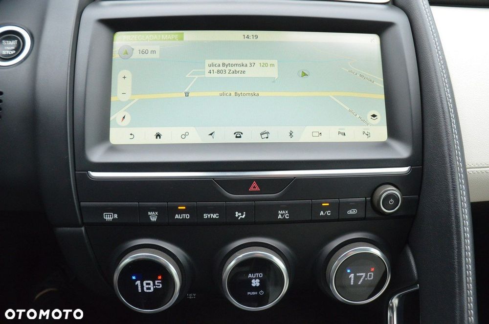 Jaguar E-Pace 2.0 i4P AWD R-Dynamic - 40