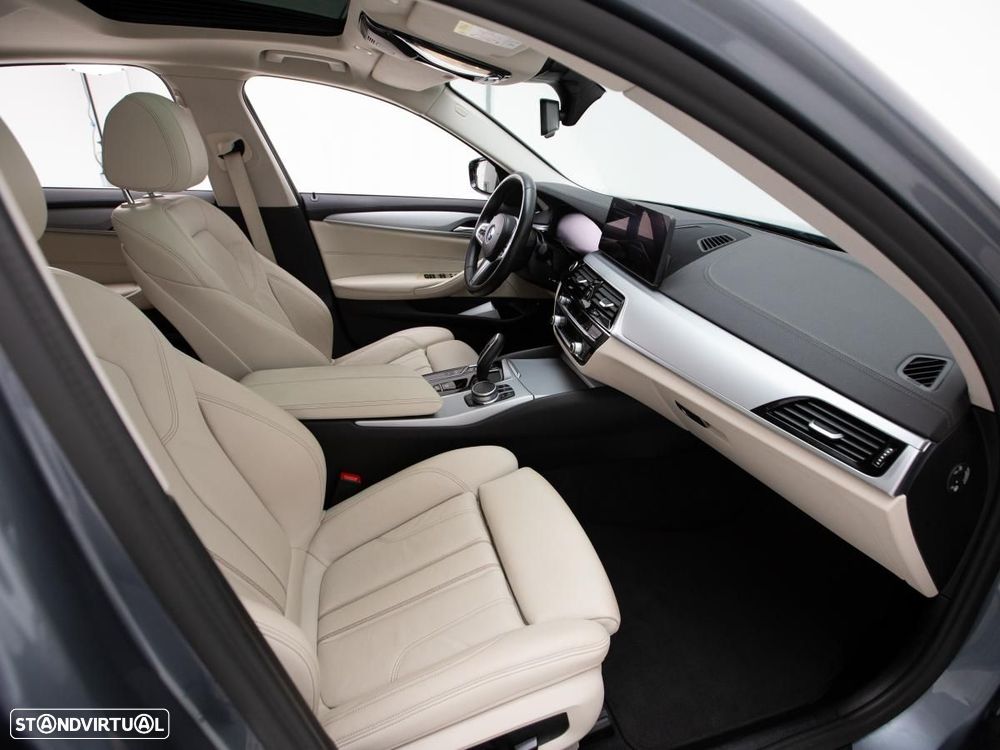 BMW 520 e - 11