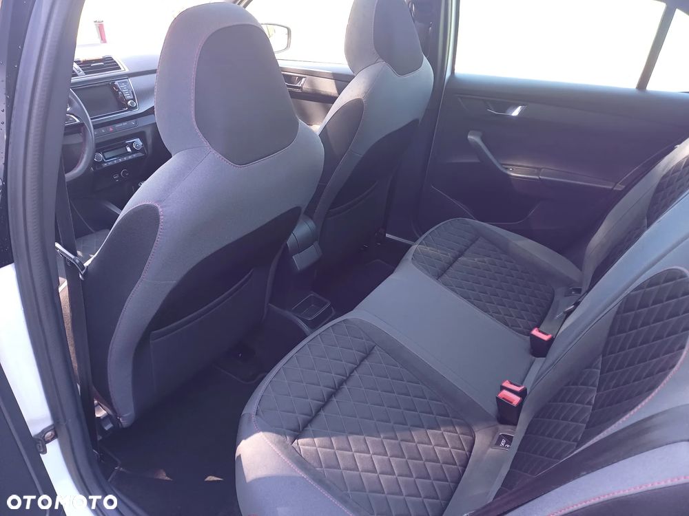 Skoda Fabia 1.0 TSI Monte Carlo - 13